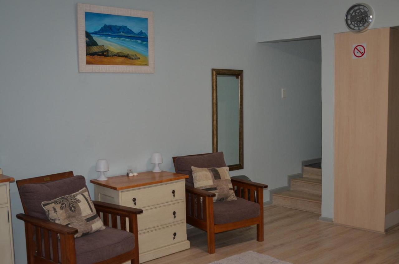 Seaforth Beach Apartment Cape Town Exterior photo